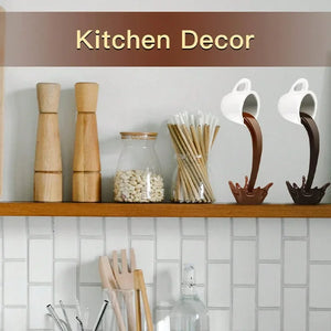 Floating Spilling Coffee Cup Sculpture Kitchen Decoration Spilling Magic Pouring Splash Creative Desktop Decor Home Decoration